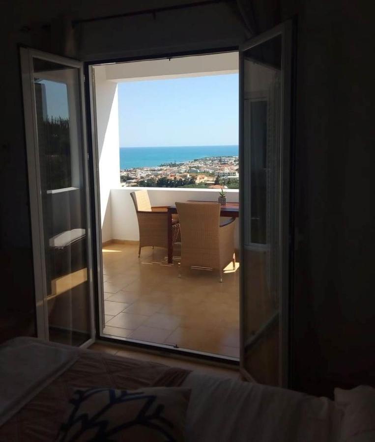 Thea Apartment Agia Marina Extérieur photo