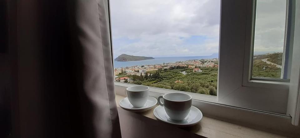 Thea Apartment Agia Marina Extérieur photo