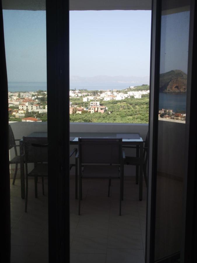 Thea Apartment Agia Marina Extérieur photo